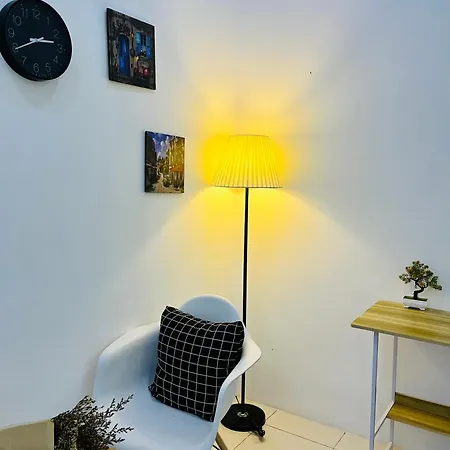 Syapins Cozy Haven Homestay Musslim Only Lunas Exterior photo